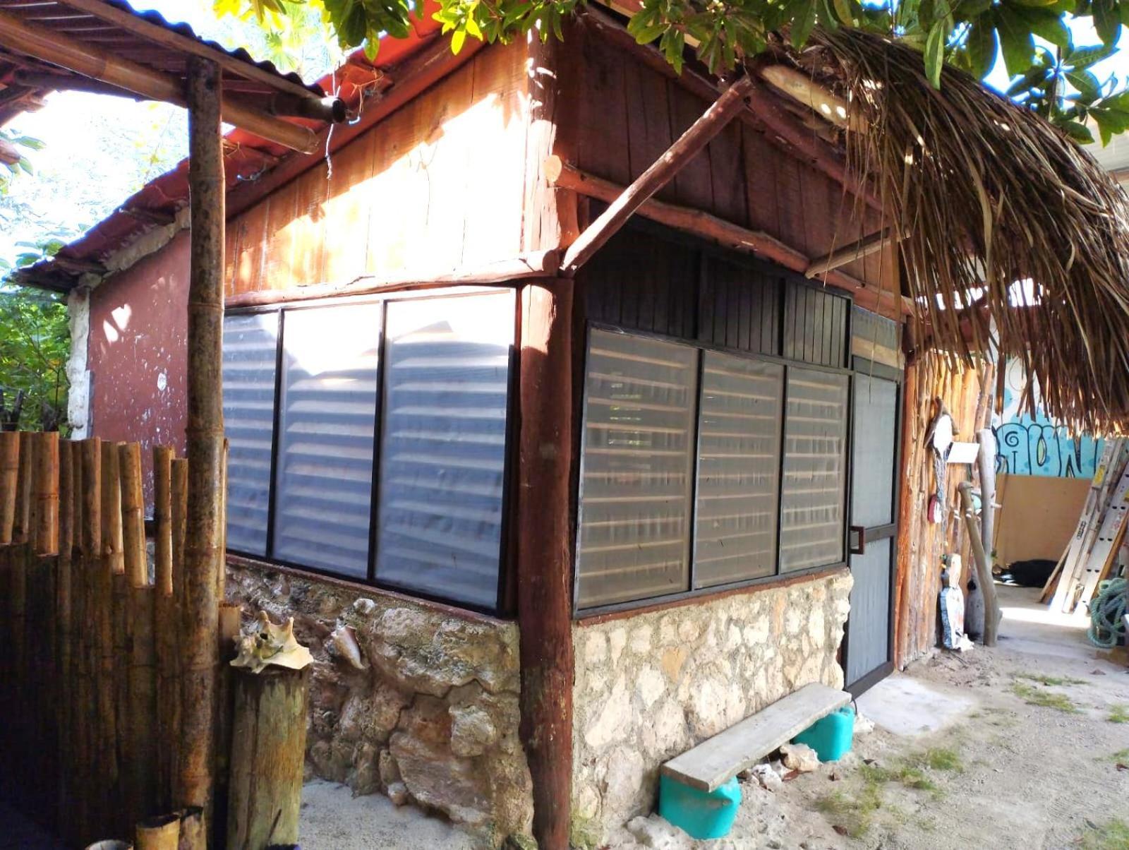 Lunazul Eco-Cabana Frente Al Mar Mahahual Exterior photo
